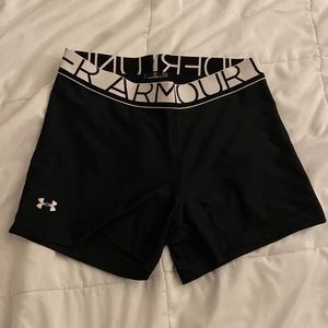 Under Armour Shorts Size Small